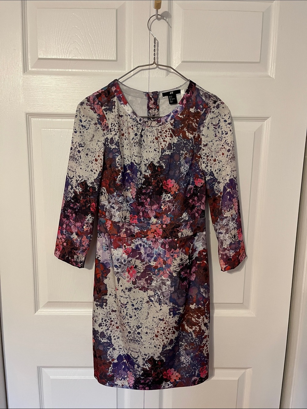 H&M Purple and Pink Floral Sheath Dress